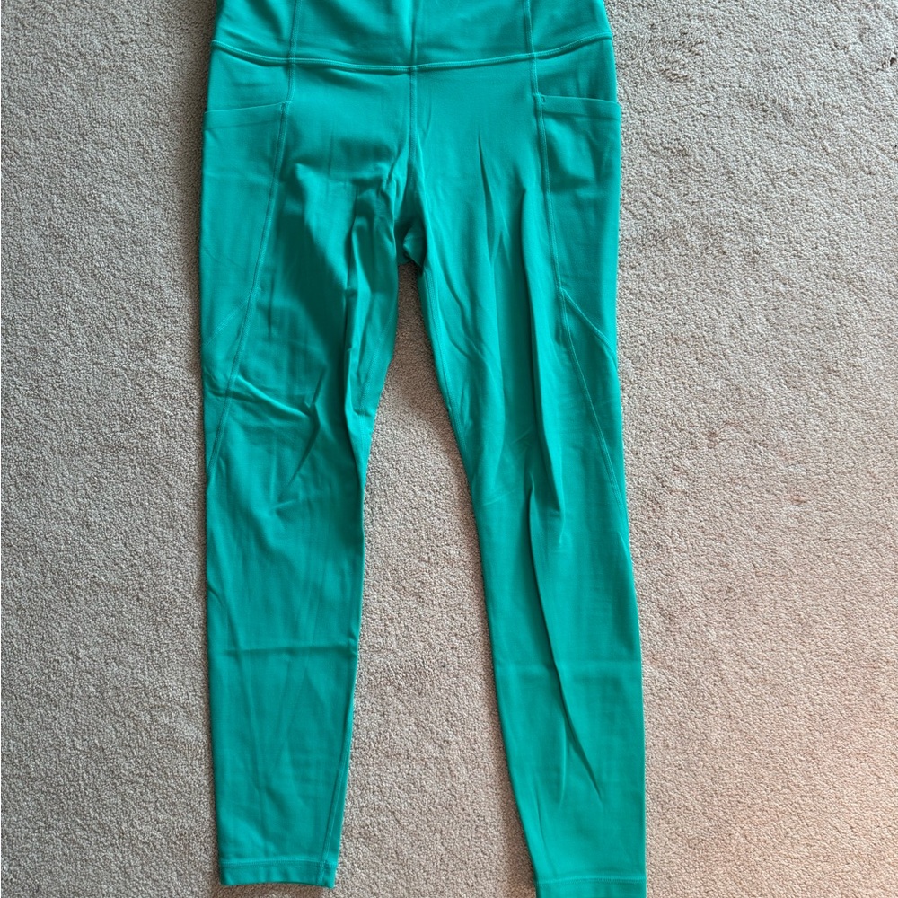 Women's Athleta Salutation Stash High Rise Legging